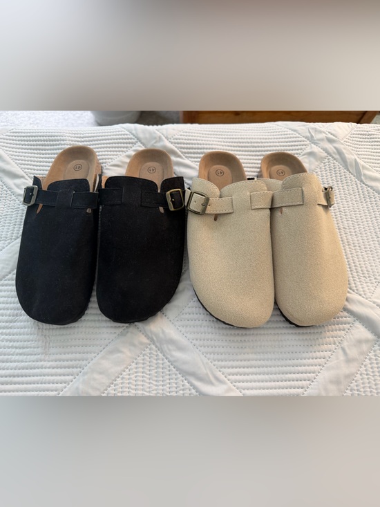 no Brand Shoes - Set of 2 Suede Buckle Clog Mules in Black and Cream Sz 41 Like New
